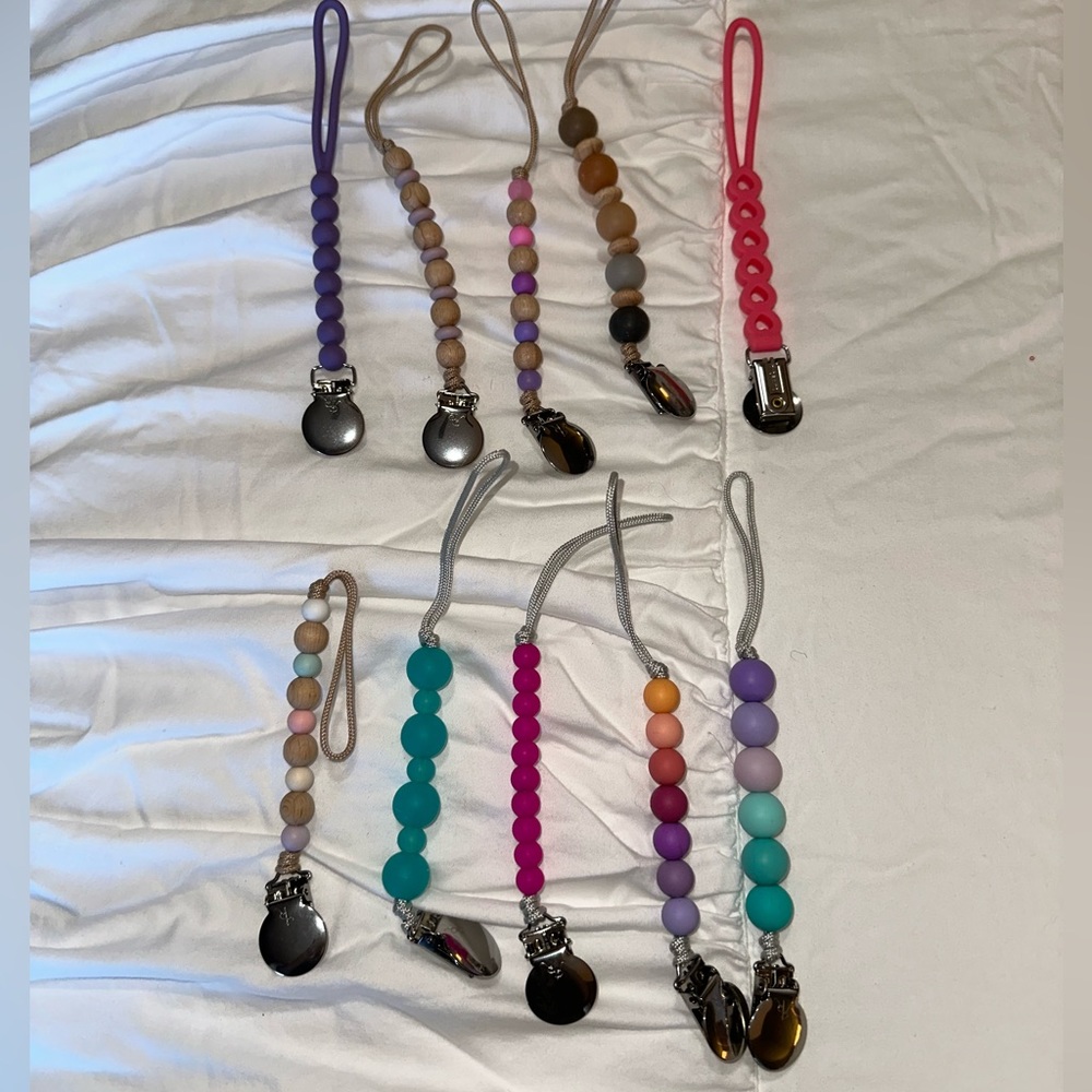 Bundle of Ryan & Rose pacifier clips
